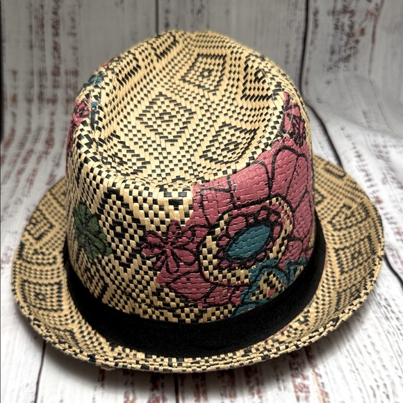 Roxy Woven Floral Patterned Fedora Hat - Picture 6 of 16